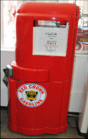 1950'S ROYAL CROWN. RED. WAYNE SWIVEL PUMP. RARE. RESTORED. $5,500